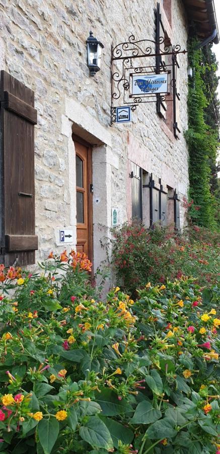 B&B Des Histoires D'Anges - Cote Jardin - Accueil Velo Tournus Exterior photo